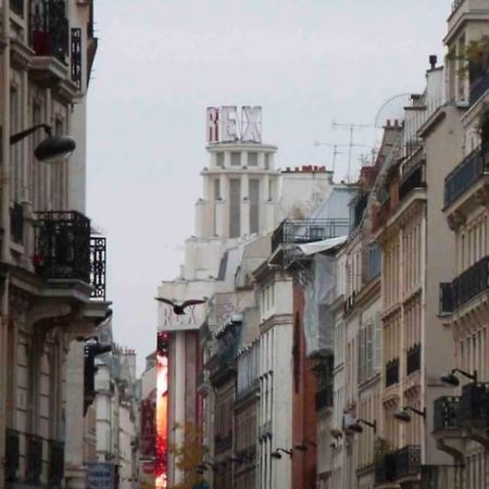 Charming Parisian Apartment Under The Rooftops Dış mekan fotoğraf